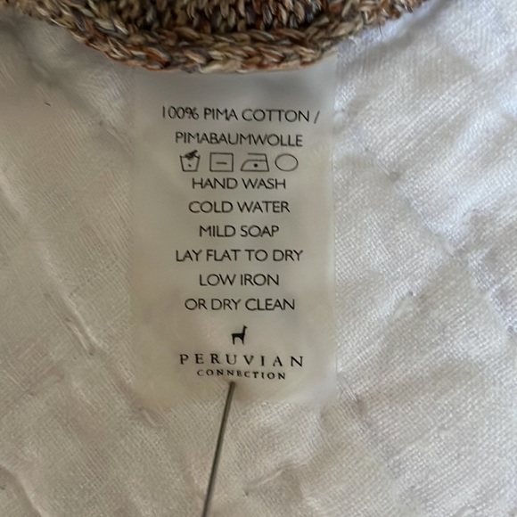 Peruvian Connection Sweater - Picture 5 of 8